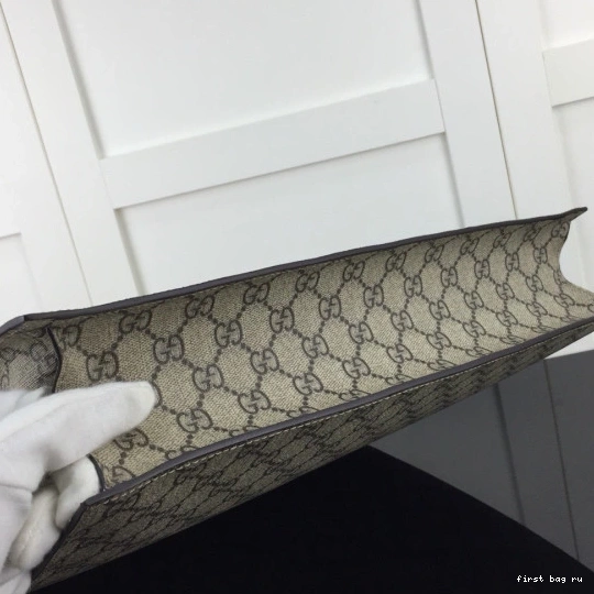 First bag ru Ophidia Gucci Tote 0809
